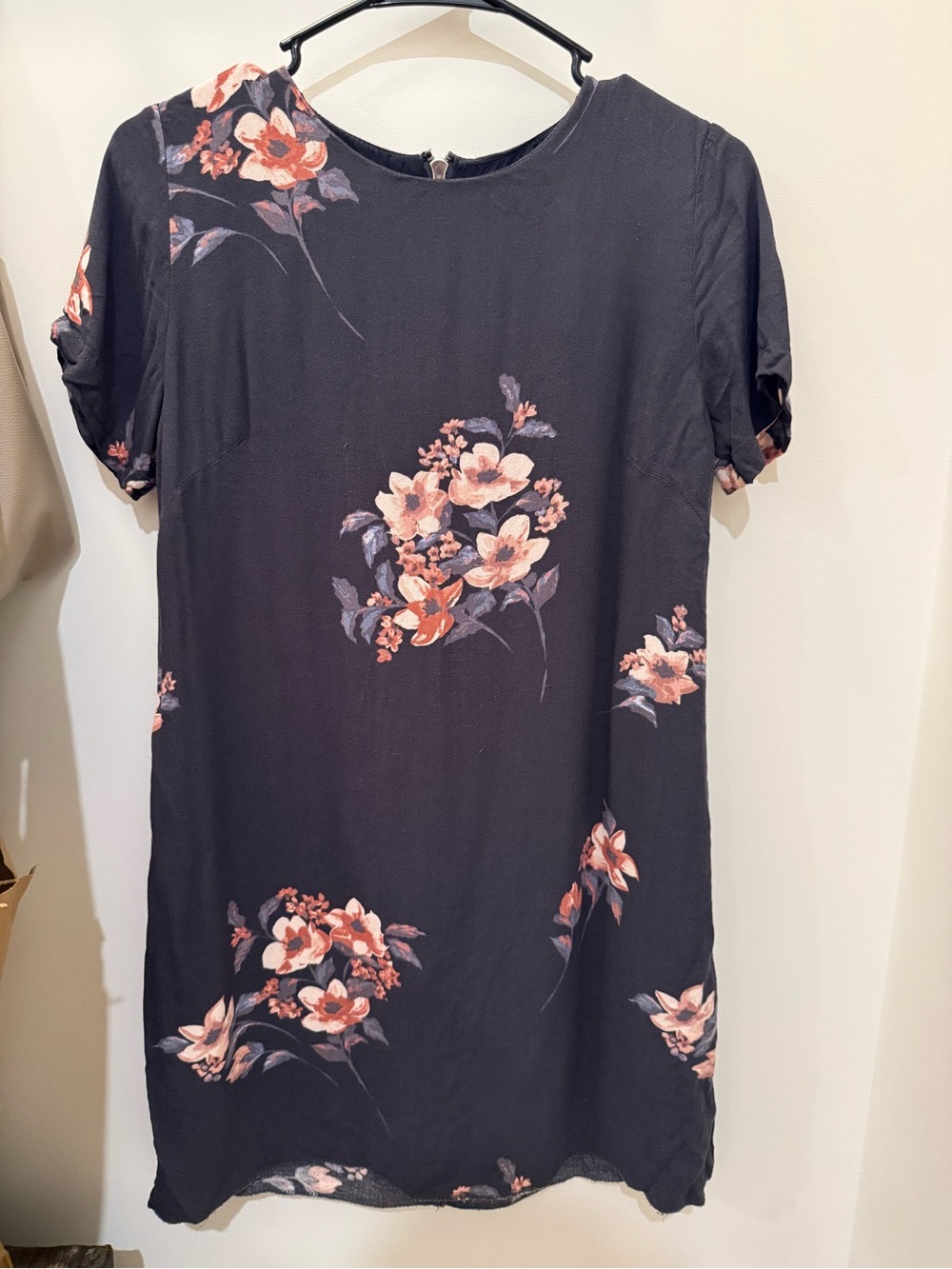 Gray Floral Short-Sleeve Shift Dress - Pink Floral Print